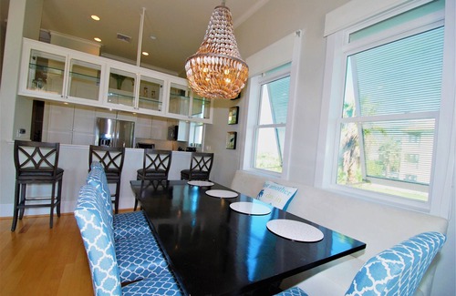 The Shores House | Sea Hawk Elegant beach house at The Shores Subdivision with private swimming pool and hot tub.