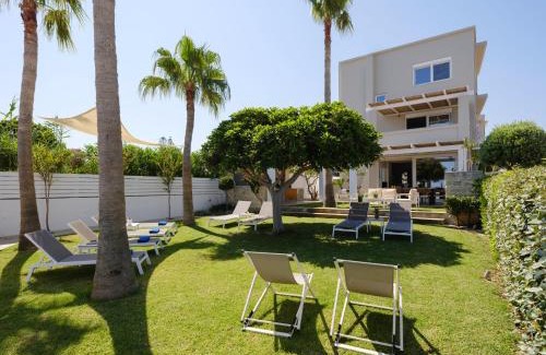 Adelianos Kampos House | Sea La Vie