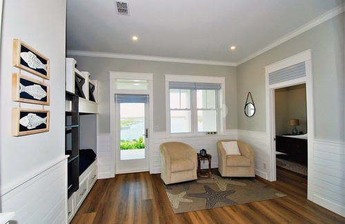 The Shores House | Sea La Vie New private waterfront home w/ dock. Beautiful views of the bay!