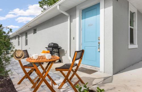 Naples Park House | Sea la Vie Retreat Beach Wine Dine Relax. Repeat