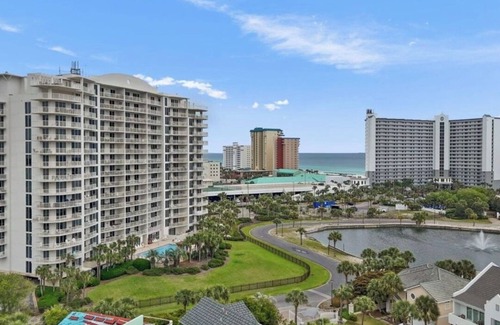 Destin Condo | Sea La Vie: Your Escape To The Beach In Destin.