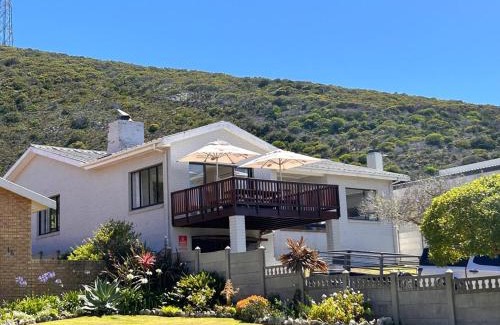 L'Agulhas House | Sea La Vie