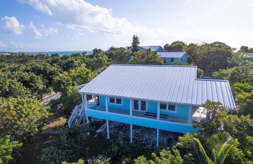 Green Turtle Cay House | Sea Orchid a 2-2 house, located on Green Turtle Cay Abaco Bahamas