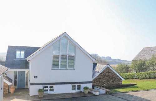 Thurlestone House | Sea Peep