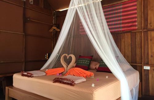 Khura Buri Resort | Sea Rounding