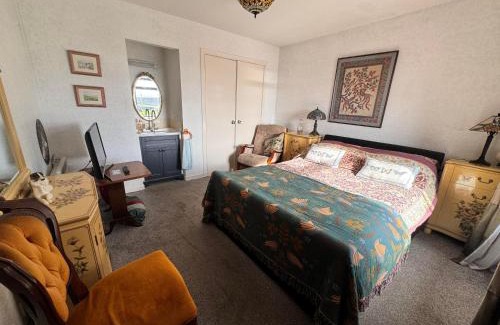 Helmsdale Bed & Breakfast | Sea Song, Selkie House