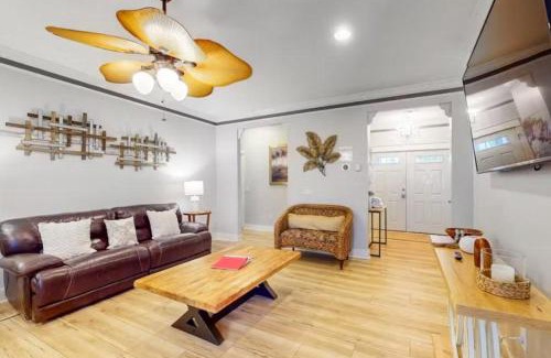 Upper Grand Lagoon House | Sea the Blessings
