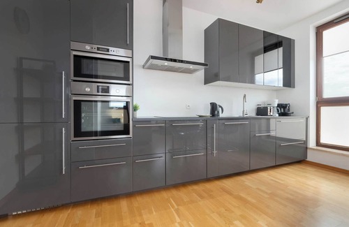 Srodmiescie Apartment | Sea Towers 204 | Gdynia | Spacious Apartment | Parking | By the Port
