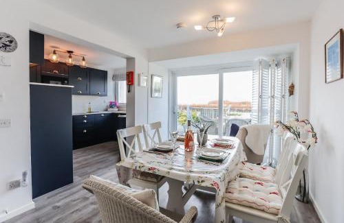 Wittering House | Sea View 3 bedroom seaside property