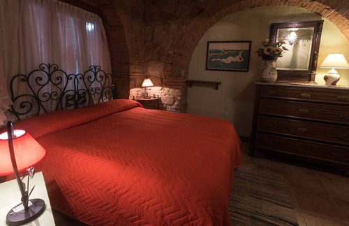 Guardistallo House | Sea view castle