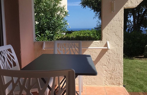 Les Issambres Apartment | SEA VIEW and POOL - Beautiful Apartment overlooking the Gulf of St Tropez