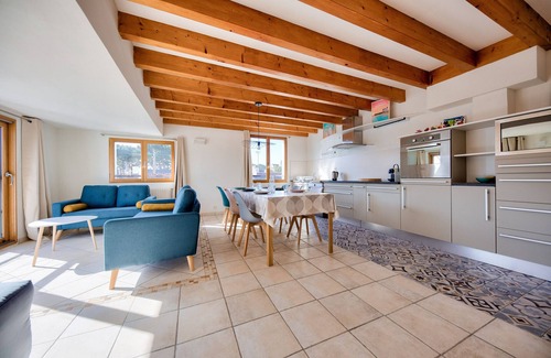 Saint-Pierre-Quiberon Ski Chalet | Sea view - House for 7 with balcony