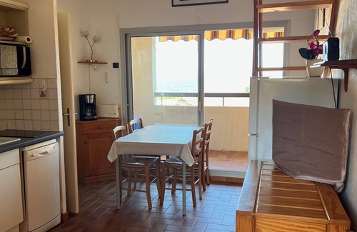 Les Issambres Apartment | Sea view+pool-Appartment air-conditioned-classified 2 stars by the Tourist Office