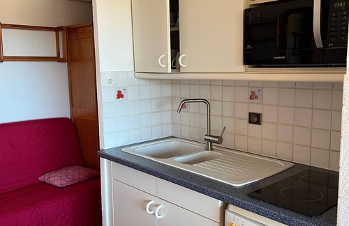 Les Issambres Apartment | Sea view+pool-Appartment air-conditioned-classified 2 stars by the Tourist Office