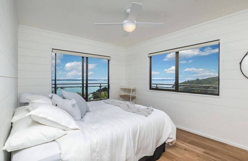 Omiha House | Sea views and sublime sunsets from the spa
