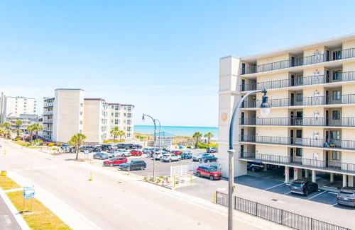 Windy Hill House | Sea Views at Ocean Breeze Beach Retreat