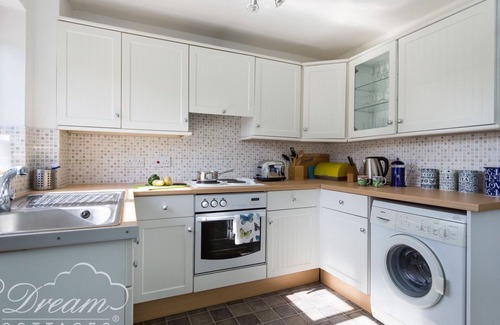 West Bexington Cottage | Sea Views