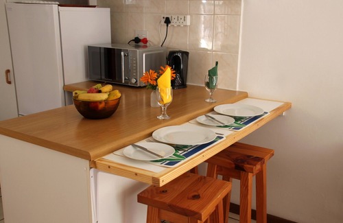 Nature's Valley Apartment | Sea Why is a self-catering apartment in Nature's Valley , 5 min from the beach