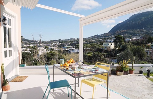 Forio House | Sea Wind House, in a quiet area very close to the center and the sea