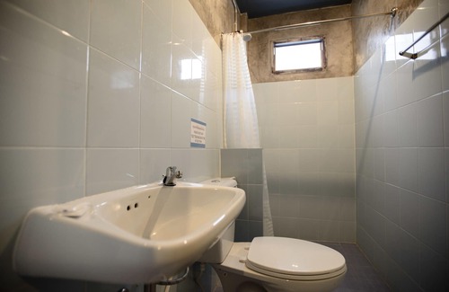 Khao Lak Hotel | Seabox Khaolak Hostel