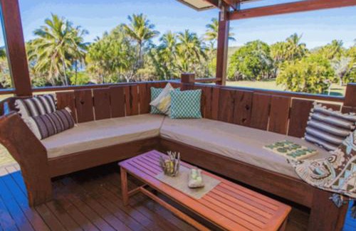 Agnes Water House | Seabreeze - 5 BR w Pool Table - Beachfront