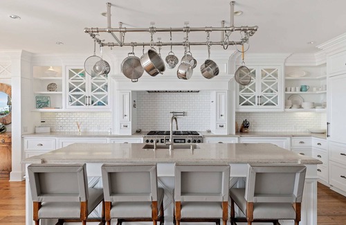 Ventura House | Seacliff Beach Retreat - Amazing Beachfront for Family of 6