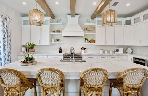 Bradenton Beach House | Seaclusion~Across from the Beach~ Heated Pool!