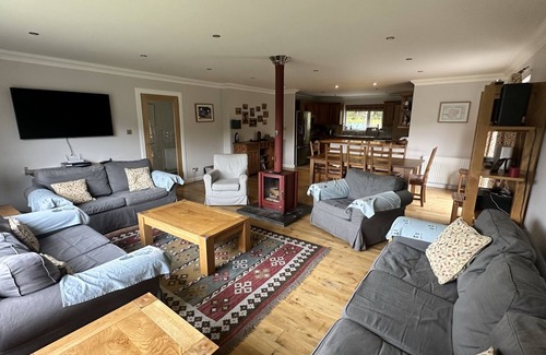 Nostie House | Seacroft - a seacroft that sleeps 8 guests in 4 bedrooms