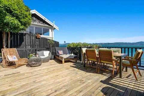 Lower Hutt House | Seaglass Cottage