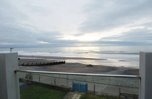 Tywyn House | Seagull Beach House in Tywyn