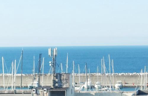 Rezza Apartment | Seagulls, Elegance and Freedom