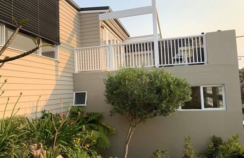 Freshwater Apartment | Sealoc Beach Apartment - Escape to this exquisite two-bedroom house/apartment nestled amidst lush tropical gardens with views of Curl Curl Beach: