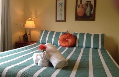 Russell Hotel | Seaport Village