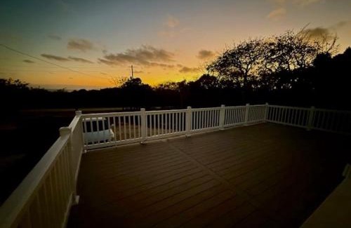 Rainbow Bay House | Seas The Day - Brand New Villa withOcean View, Walk to Rainbow Bea home