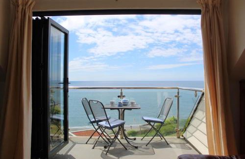 Seaton House | Seascape - Mount Brioni