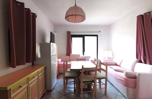 Baja Sardinia Apartment | Seaside Apartment Baja Sardinia - 6pl August - 250 m from smeraldo beach !