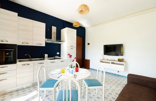 Trani Apartment | Seaside Living - Bright apartment in Trani