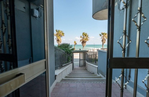 Trani Apartment | Seaside Living - Bright apartment in Trani