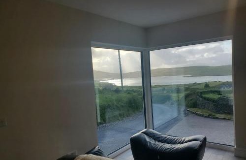 Portmagee Apartment | Seaside Retreat-2 Bed-Sleeps 4-Parking-Pets