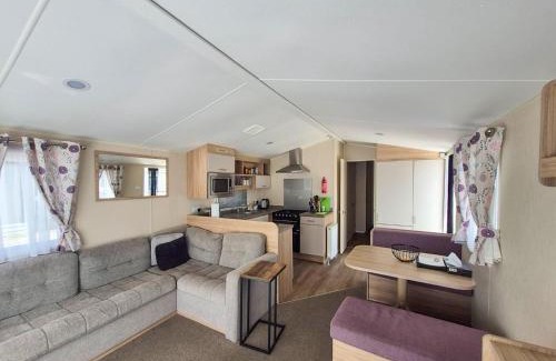 Hayling Island House | Seaside Retreat