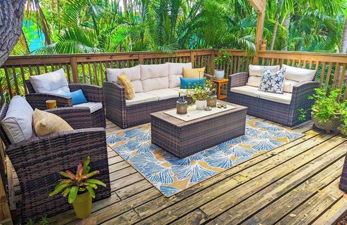 Summerplace House | Seaside Tropical Treehouse on Orchid Island -nWalk to Dog-Friendly Private Beach