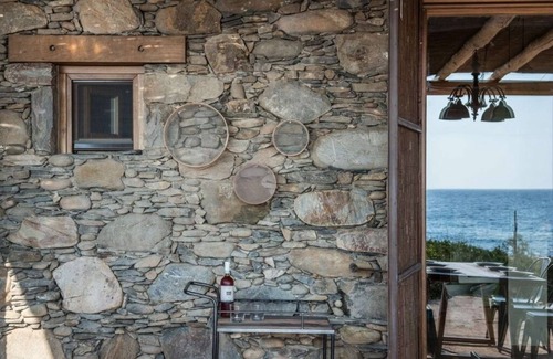 Livadia Villa | seaside vacation villa to rent crete
