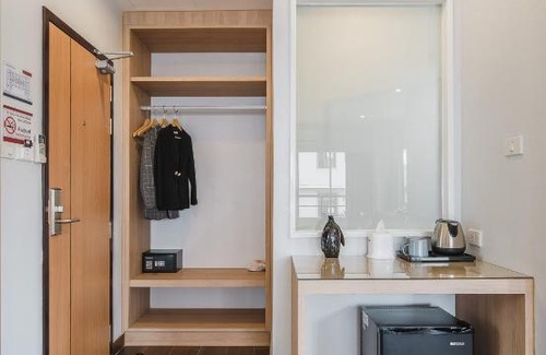 Wat Tha Phra Hotel | Season Place