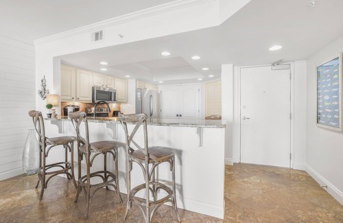 Ono Island Condo | SeaSpray 223E ☀️ TIME FOR A BEACH ESCAPE! 3 Pools Hot Tub Marina