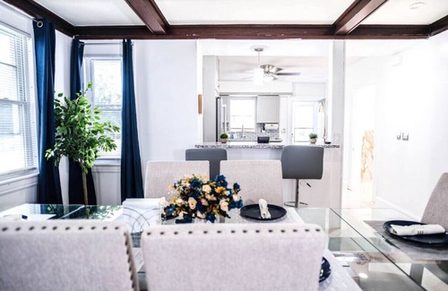 East End House | Seaview Ave House-4BR/8PPL Retreat