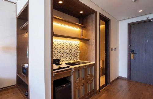 Suoi Nuoc Beach Hotel | Seaview Condotel Apec
