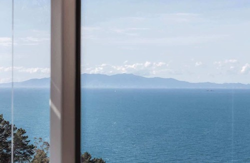 Ostend House | Seaview Sanctuary - Our Island