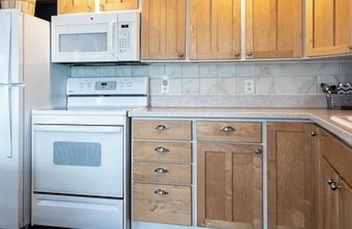 Leesburg House | Sechrist Lakefront Retreat