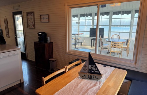Leesburg House | Sechrist Lakefront Retreat