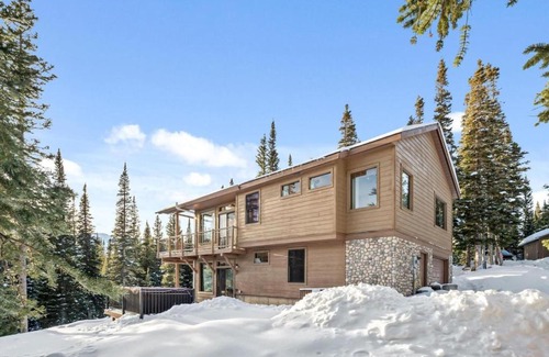 Valley of the Sun House | Secluded 3bed Hot tub Views